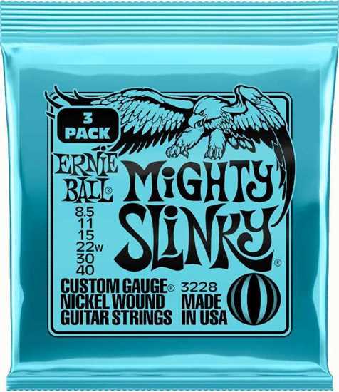 Bild på Ernie Ball 3228 Mighty Slinky 3-pack