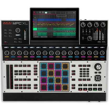 Akai MPC XL groovebox sampler