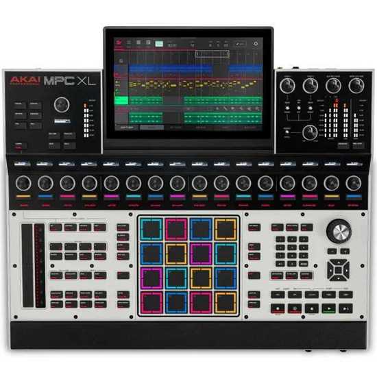 Akai MPC XL groovebox sampler