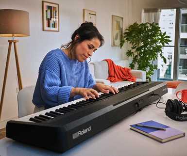 Roland FP-40