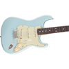Bild på Fender Limited Edition American Professional Classic Stratocaster featuring the Fender Silent System Rosewood Fingerboard Daphne Blue